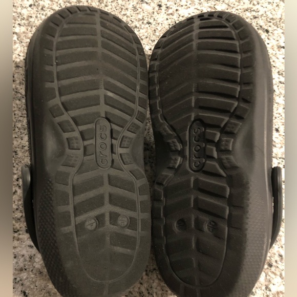 Crocs Classic Lined Clogs Unisex Black Size 10 Women Size 8 Men - Picture 14 of 16